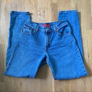 Levi 550 Classic Mom Jean Medium Wash